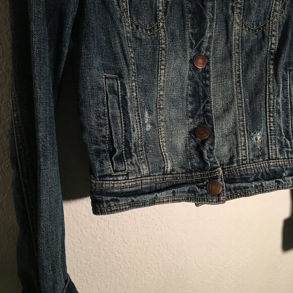 American Eagle Cropped Denim Jacket Women's S/P Blue Fade Distressed Trucker - Picture 4 of 11